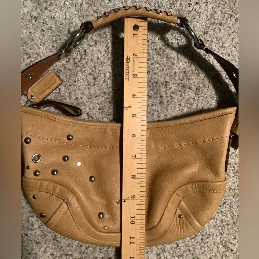 Coach Y2K Vintage Leather & silver grommet/stud Mini bag. #D0793-F10931 EUC! - Picture 5 of 8